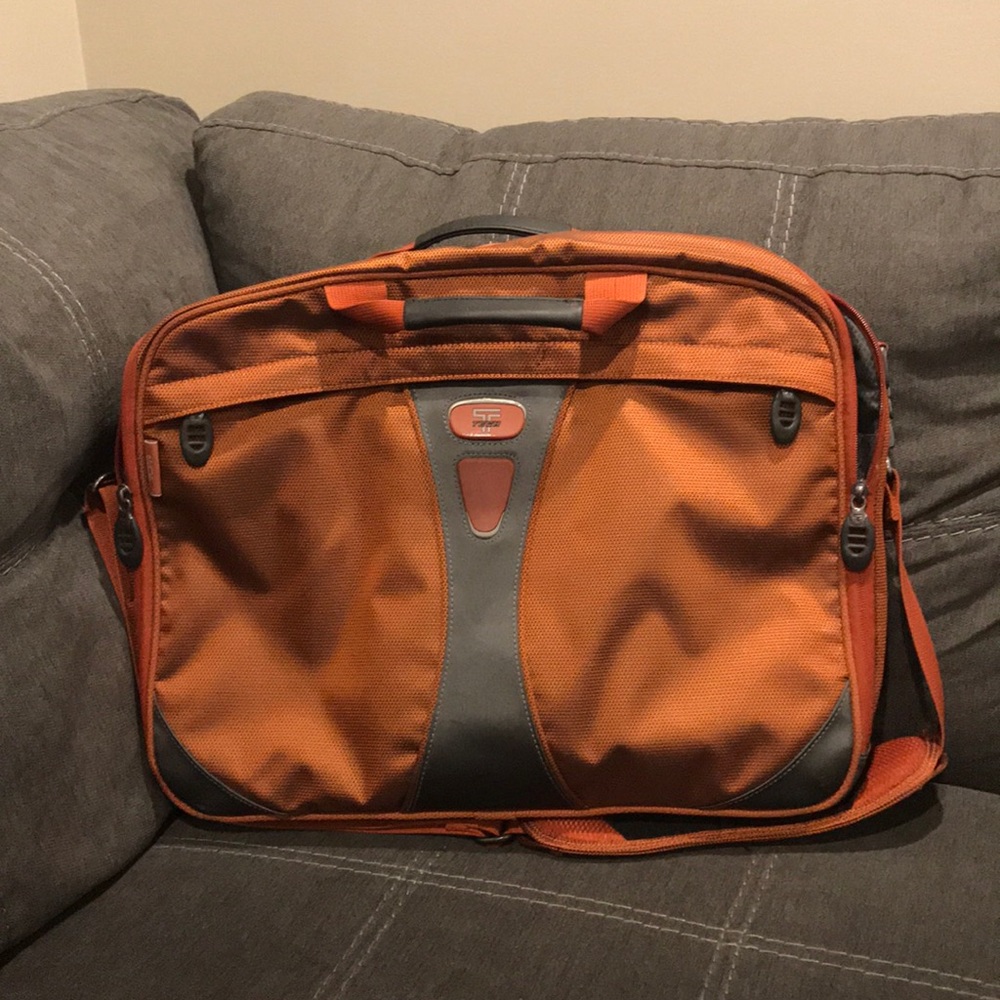 Tumi computer portfolio brief